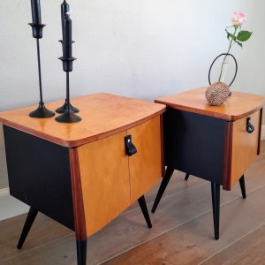 vintage nachtkastjes