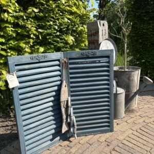 Sfeervolle decoratieve luiken