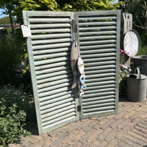 Sfeervolle decoratieve luiken
