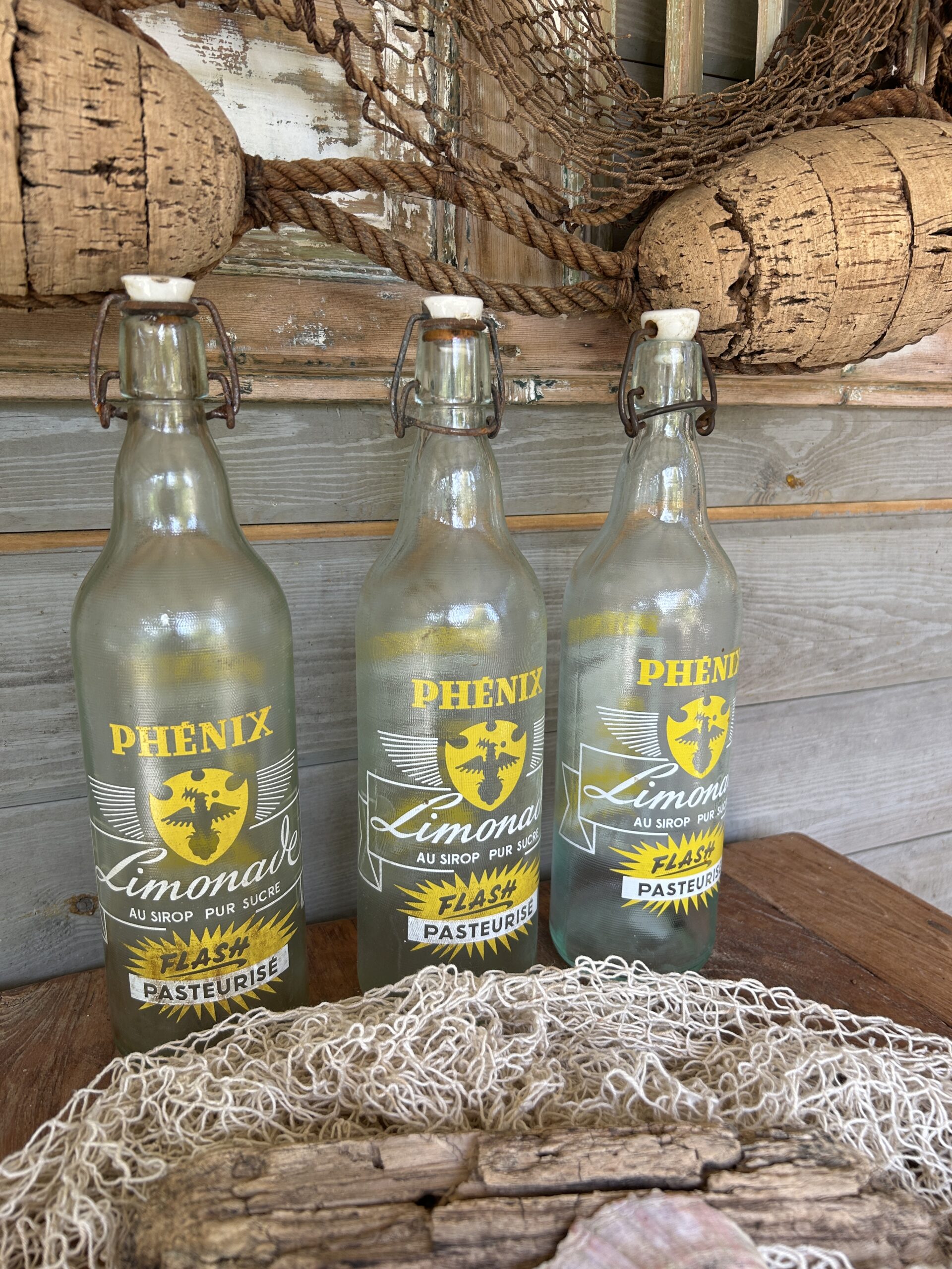 Drie flessen van Phénix Limonade - Afbeelding 4